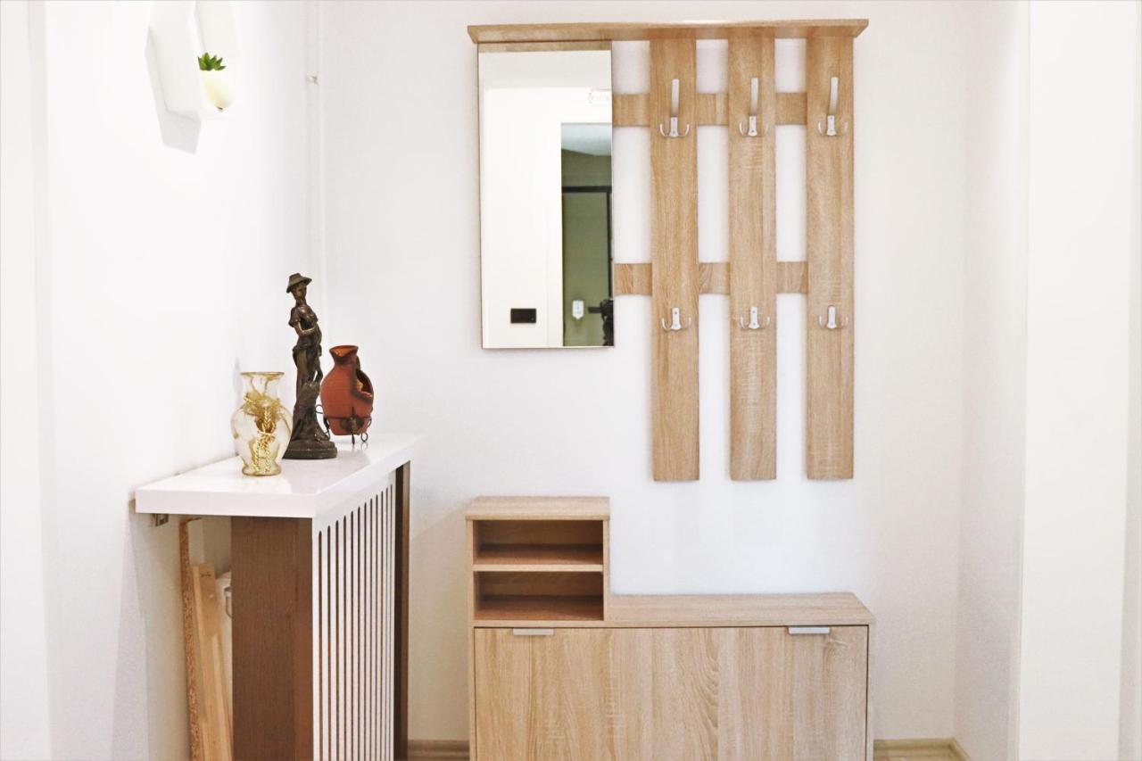 Cozy Apartment In Pristina Kültér fotó