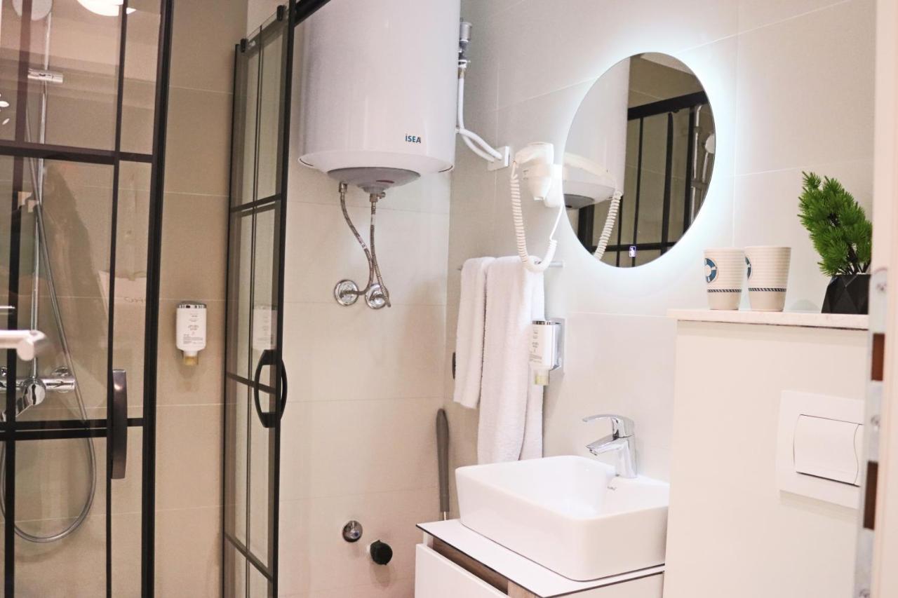 Cozy Apartment In Pristina Kültér fotó